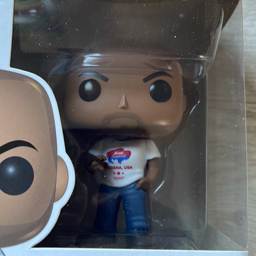 Pop! Television American Gods Shadow Moon - Picture 5 of 10